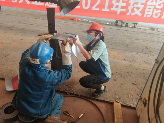 AG��˾(�й���)�����޹�˾����